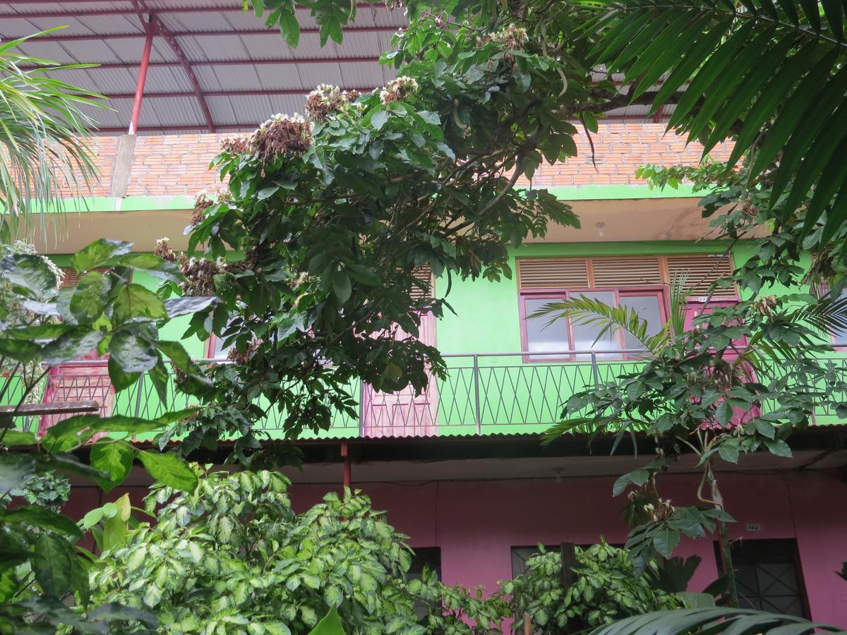 Tambopata Hostel Bambu 马尔多纳多港 外观 照片