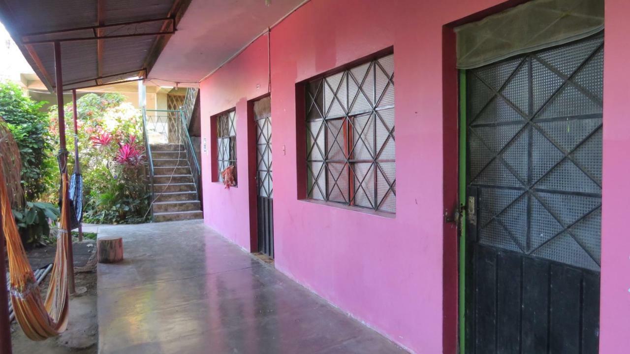 Tambopata Hostel Bambu 马尔多纳多港 外观 照片