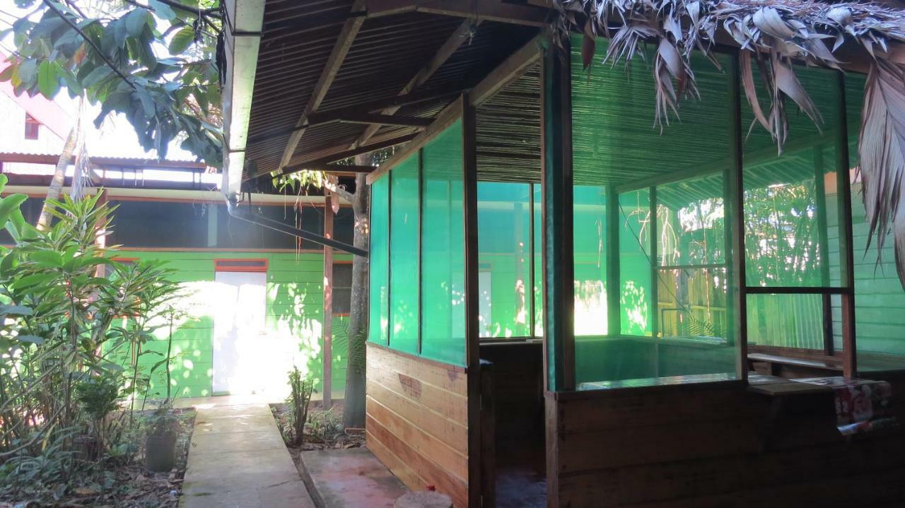 Tambopata Hostel Bambu 马尔多纳多港 外观 照片